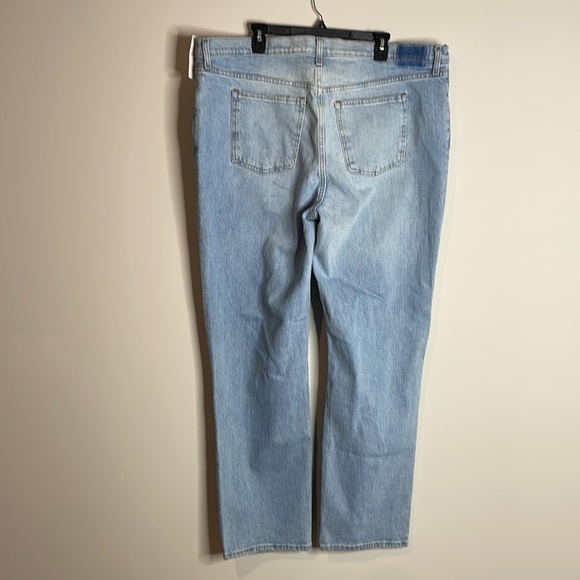 Abercrombie & Fitch | The 90’s Straight Ultra High Rise Size 20L NWT - Picture 6 of 8